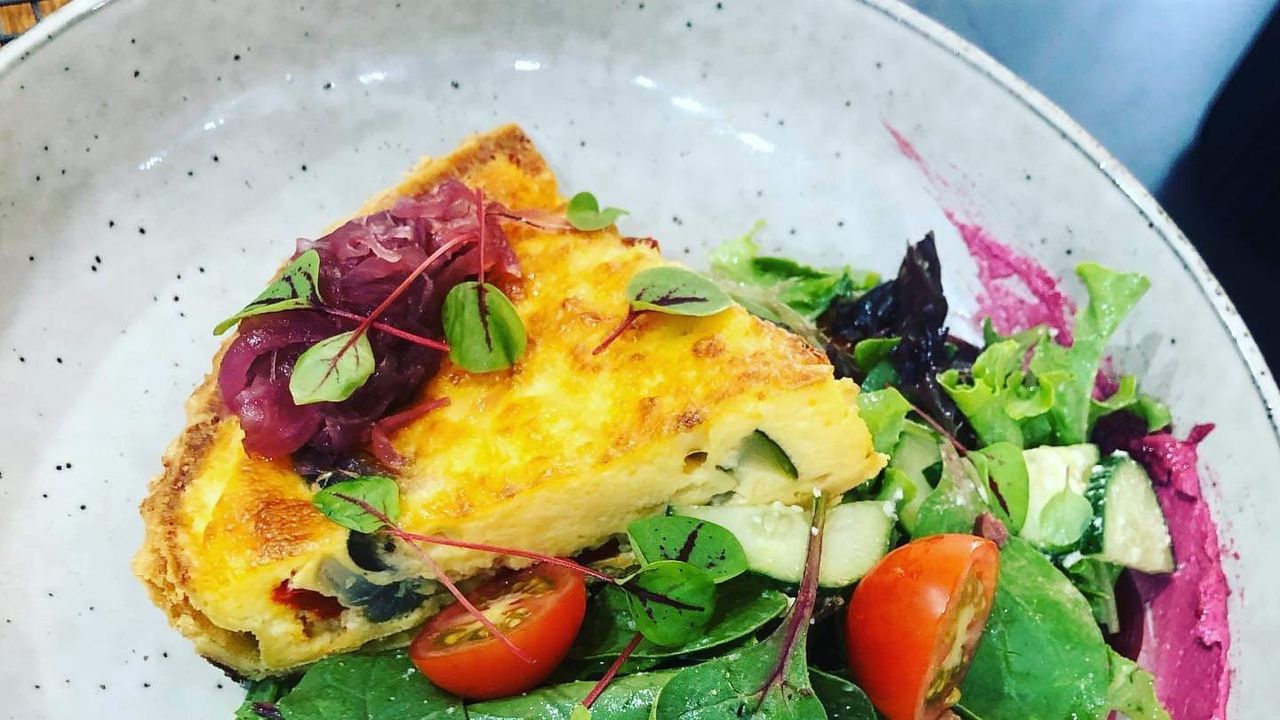 Quiche & Salad