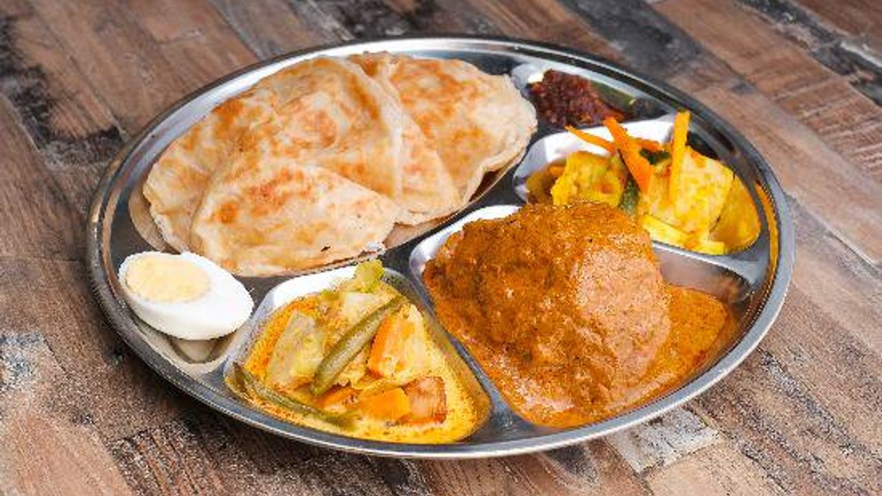 Roti Canai + Crispy Fried Chicken
