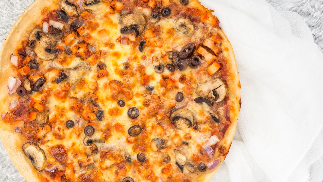 Chicken Garlic Pizza