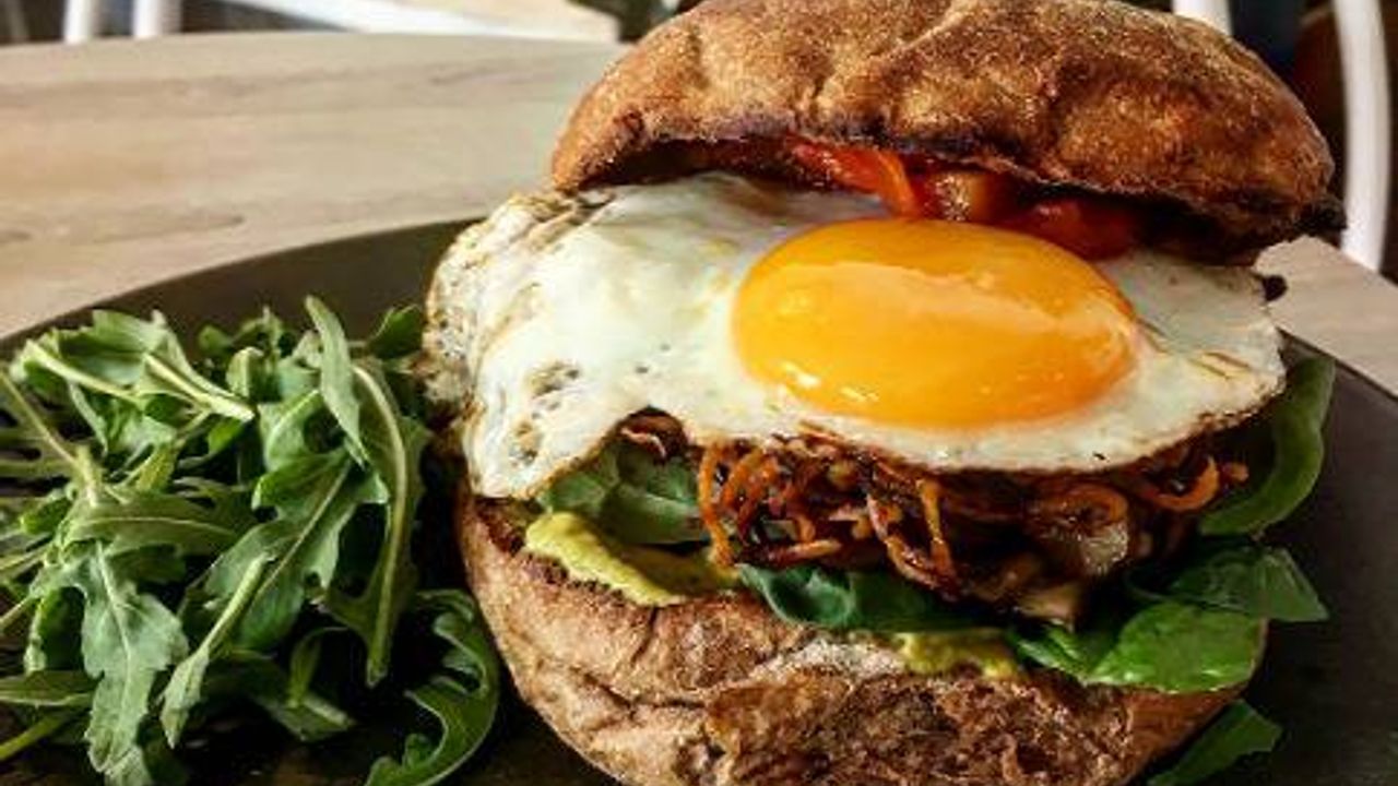Vegetarian Roll with Regular Coffee