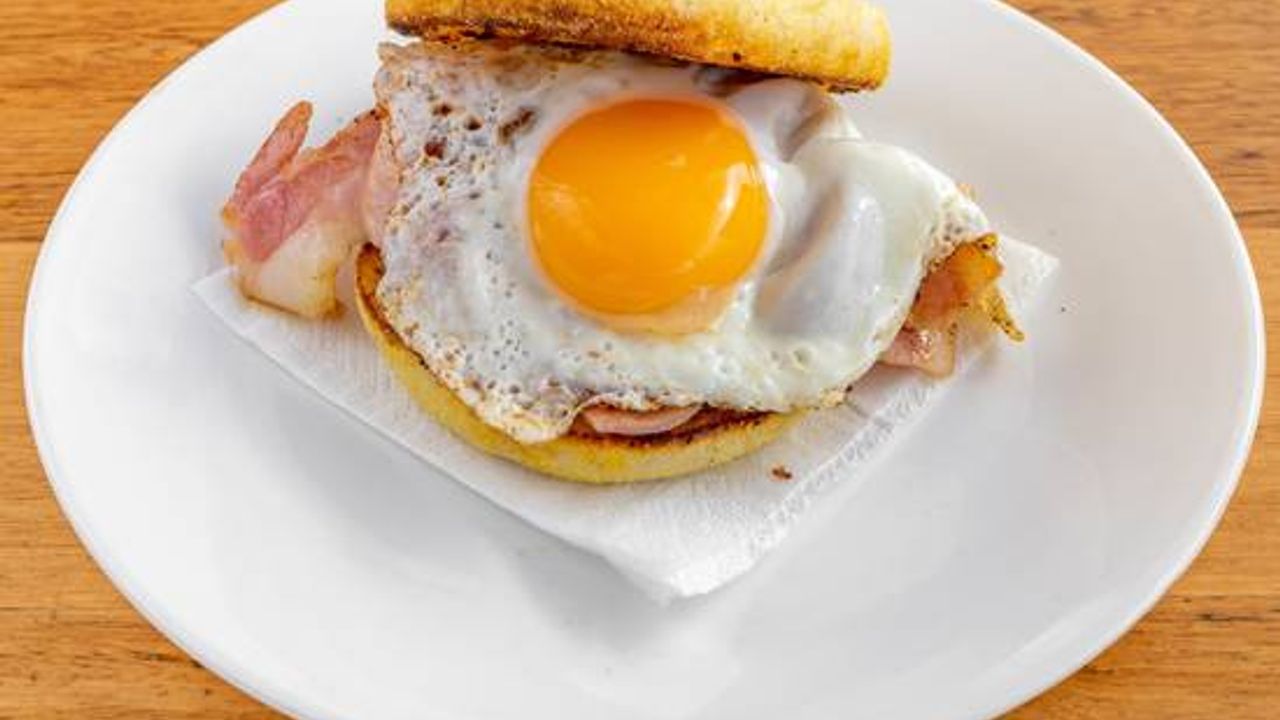 Bacon and Egg Muffin
