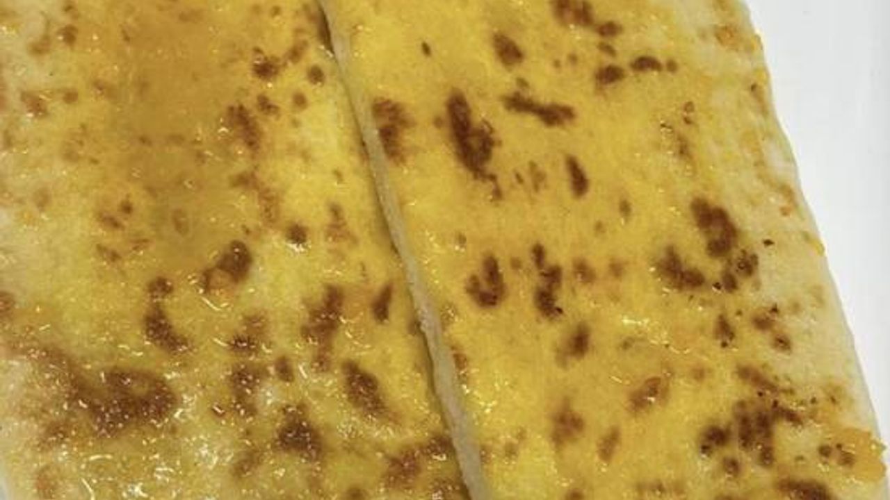 GARLIC NAAN