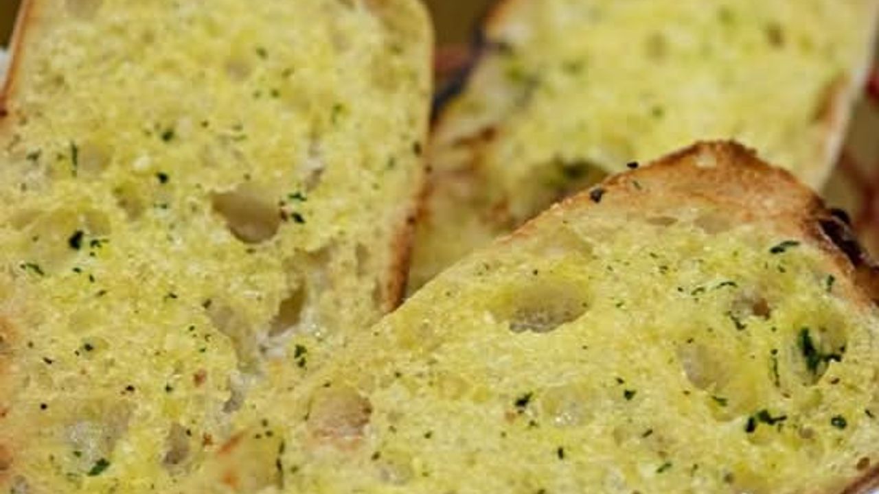 GARLIC BREAD 3PC