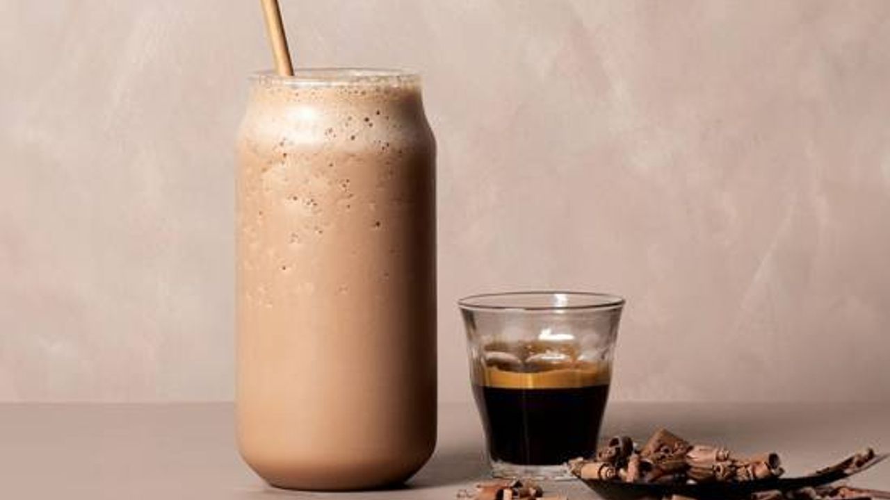 Iced White Choc Mocha