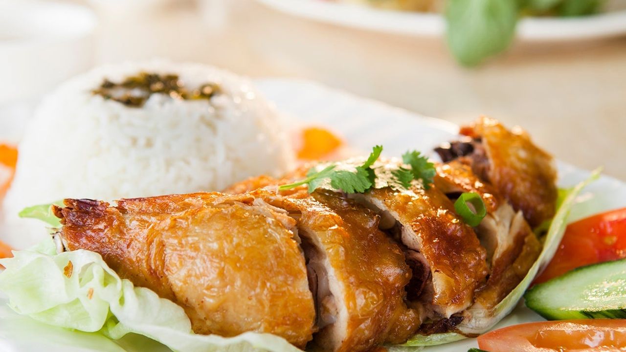 Crispy Fried Chicken on Rice