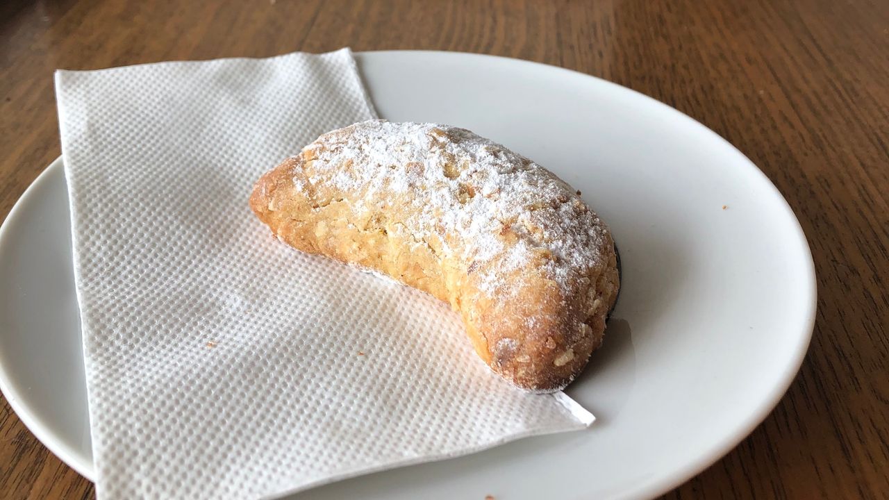Greek shortbread
