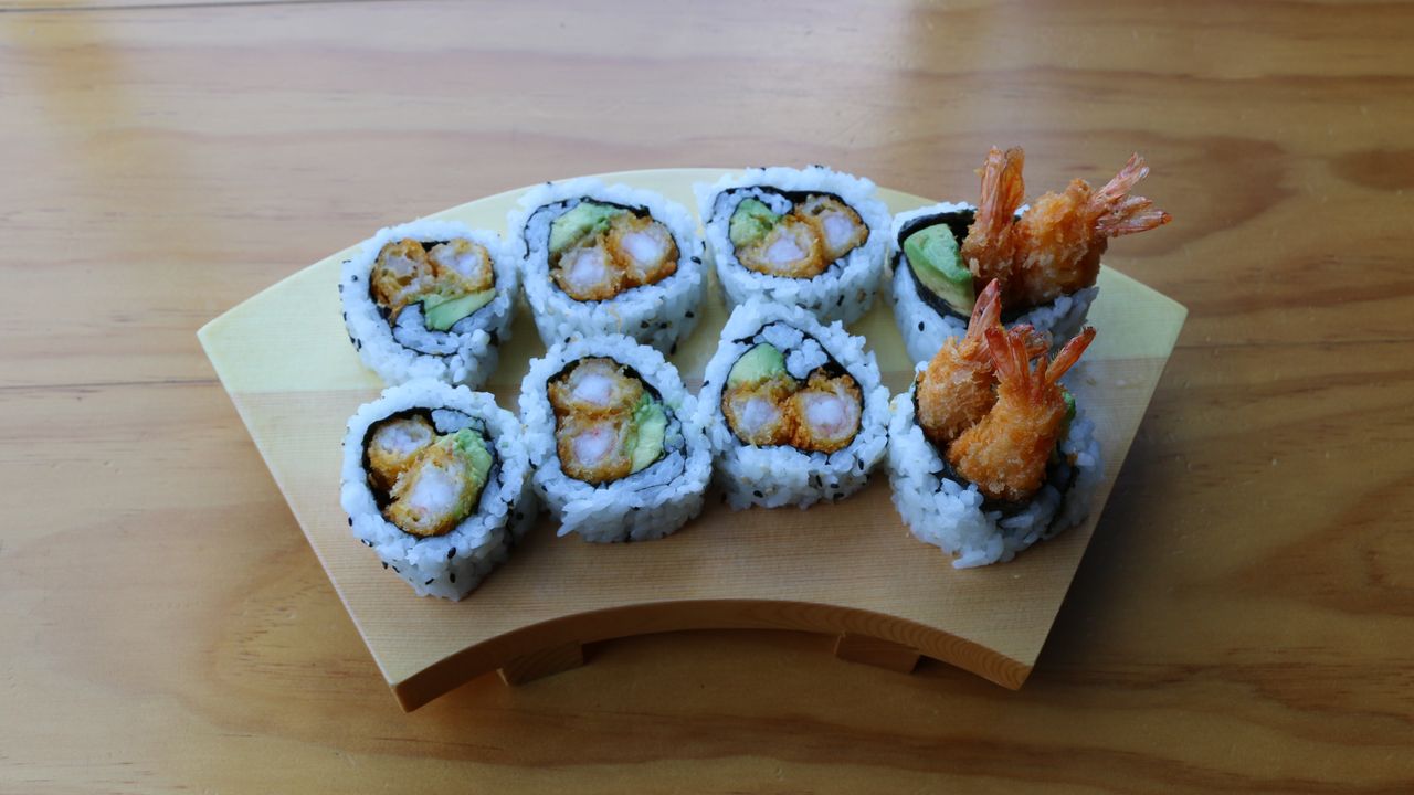 Double Prawn and Avo Roll
