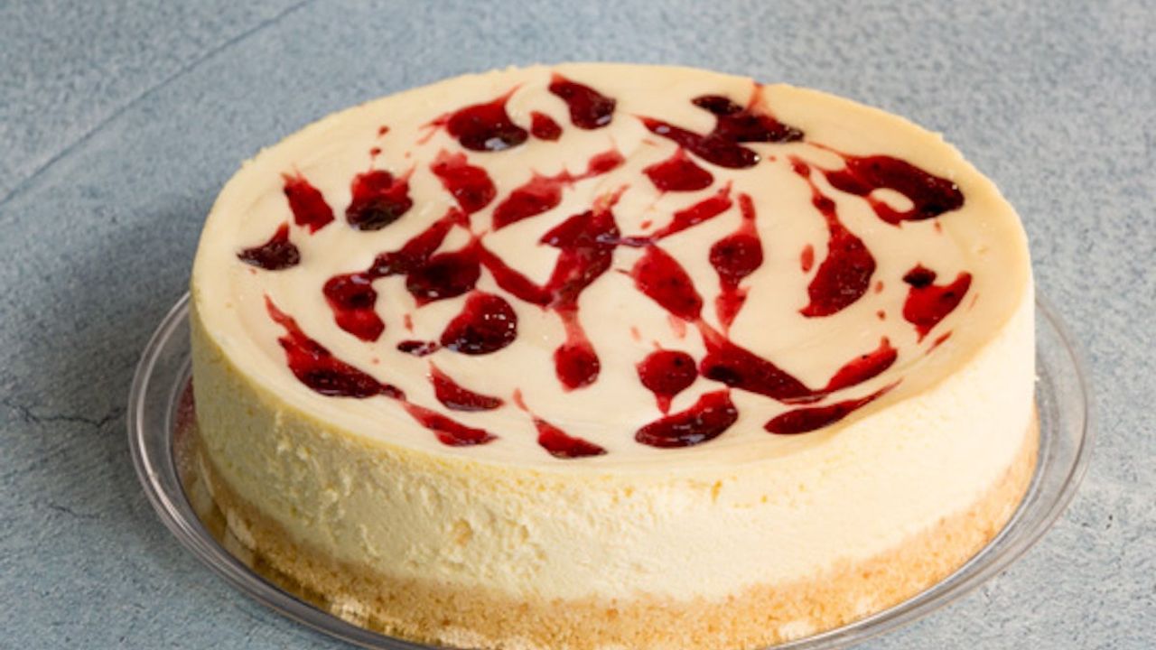 Wildberry Baked Cheesecake