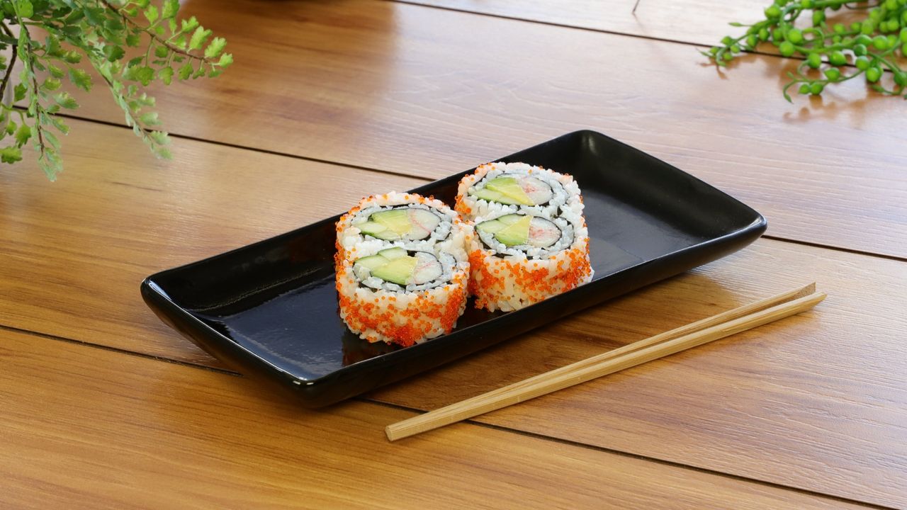 California Roll (4 Pieces)