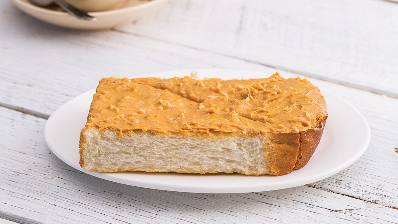 B05. Hainan Toasted Bread with Peanut Butter