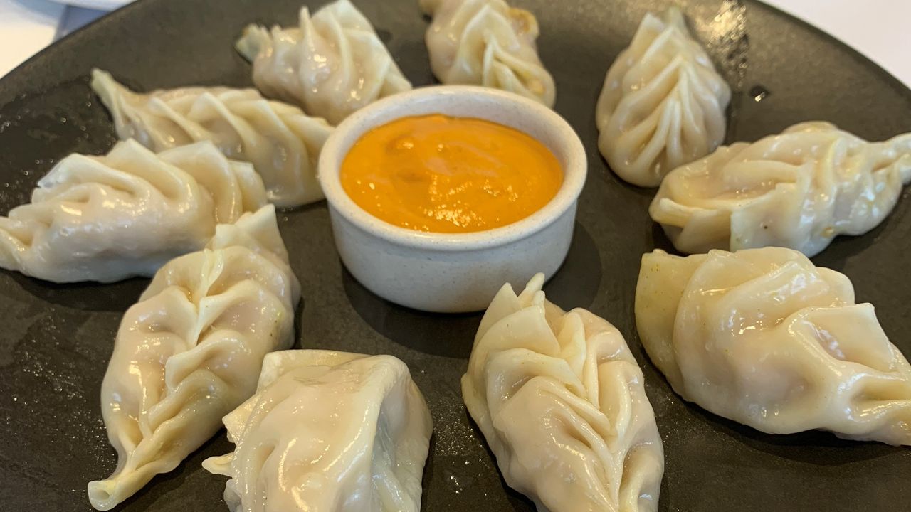 1. Chicken Momos (10)