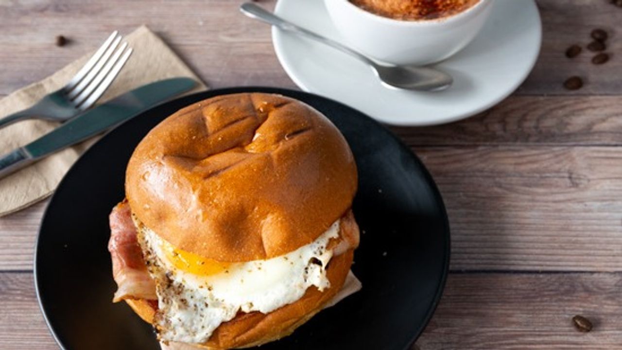 Bacon and Egg Burger (With Large Coffee)