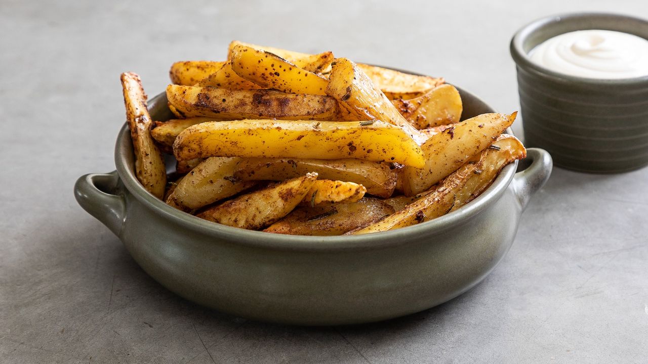 Hand Cut Kipfler Chips