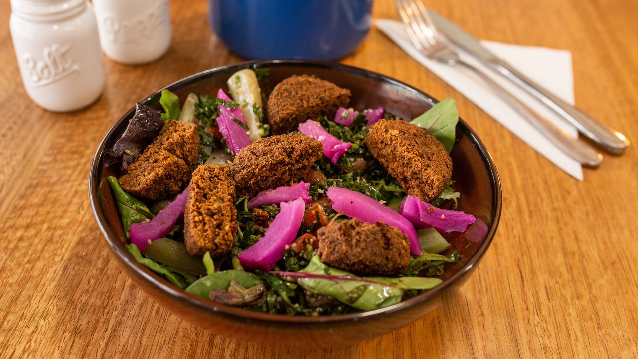 Falafel Salad