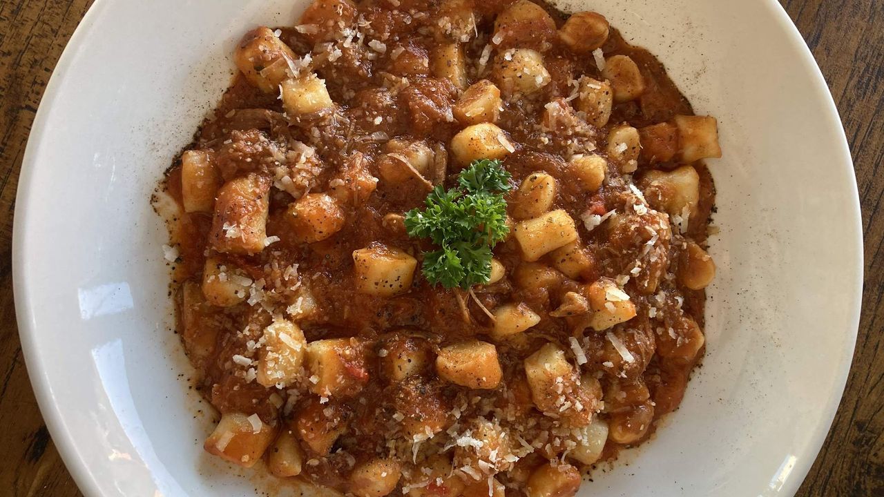 Gnocchi - Lamb Ragu Sauce (u)