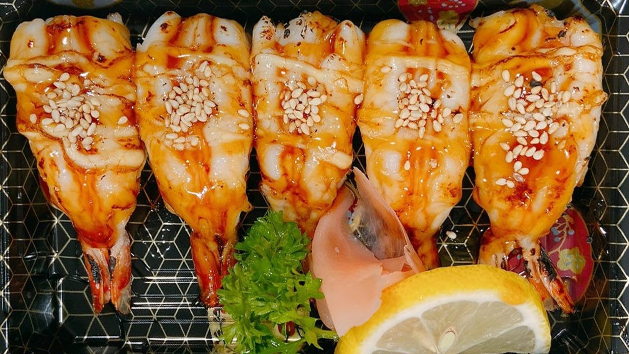 Grilled Prawn Nigiri (5pcs)