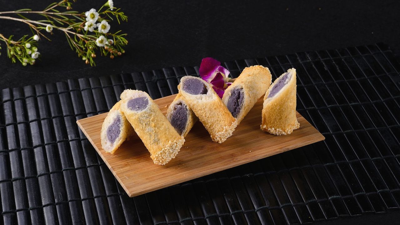 Taro Scrolls (6pc)