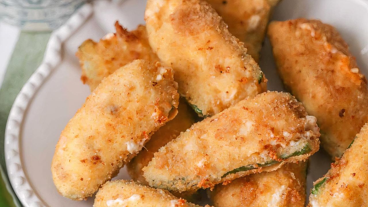 Mild Jalapeño Poppers with Sour Cream Dipping Sauce