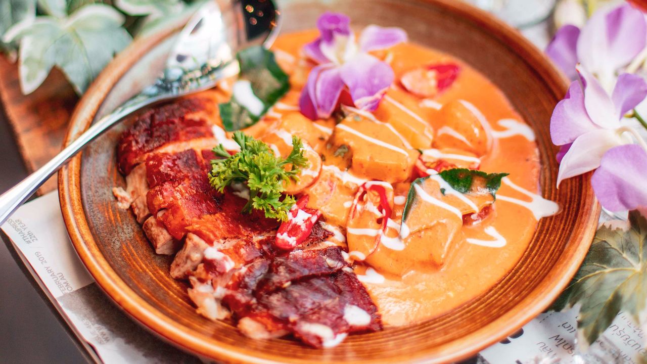 Kaeng Phed Pedyang