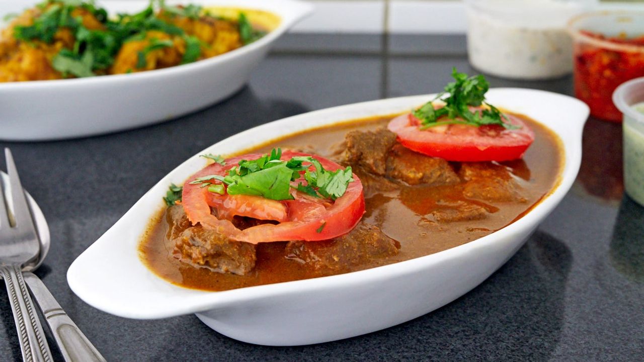 Lamb Rogan Josh (Medium)