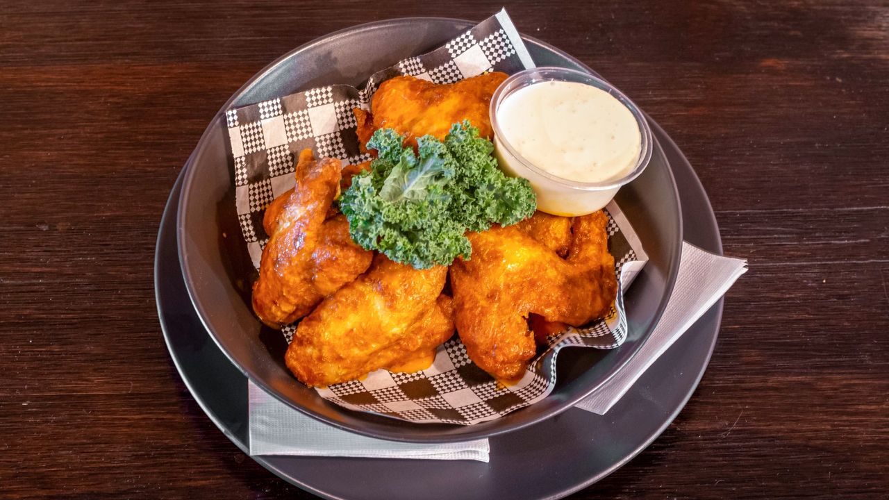 1kg of Full Wings