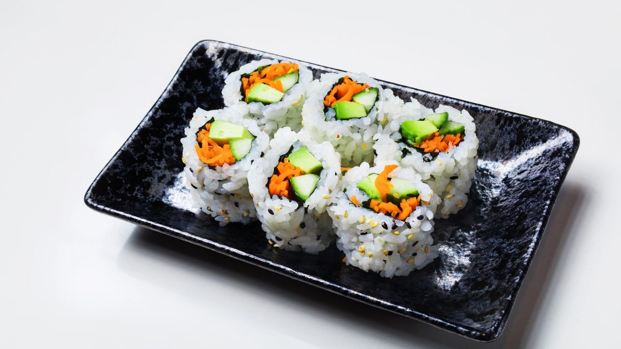 Vegetable Roll(v)