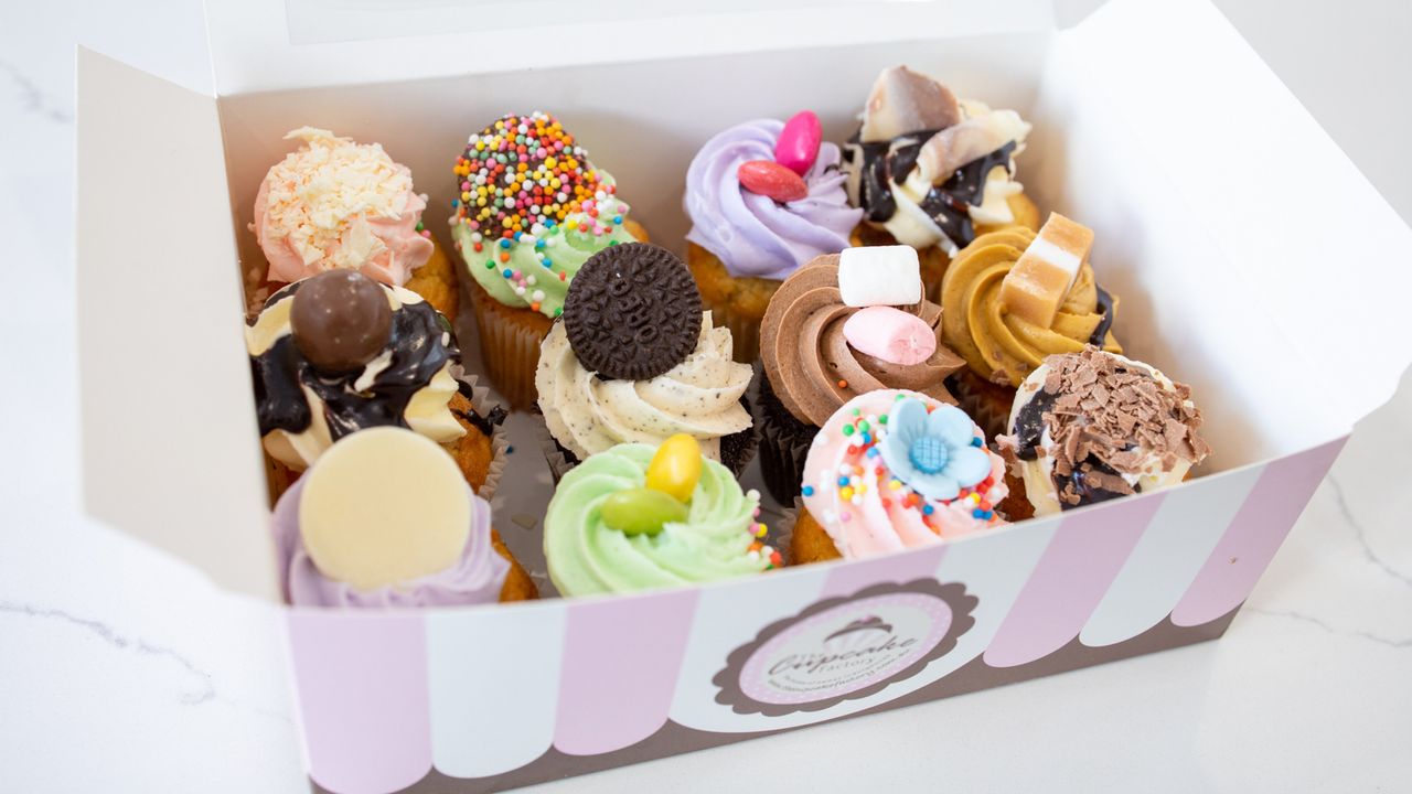 12 pack of Mini Cupcakes