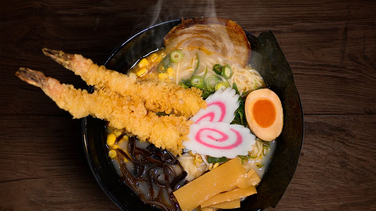 M3 Tenpurachasyu Ramen and Udon 天妇罗虾叉烧拉面