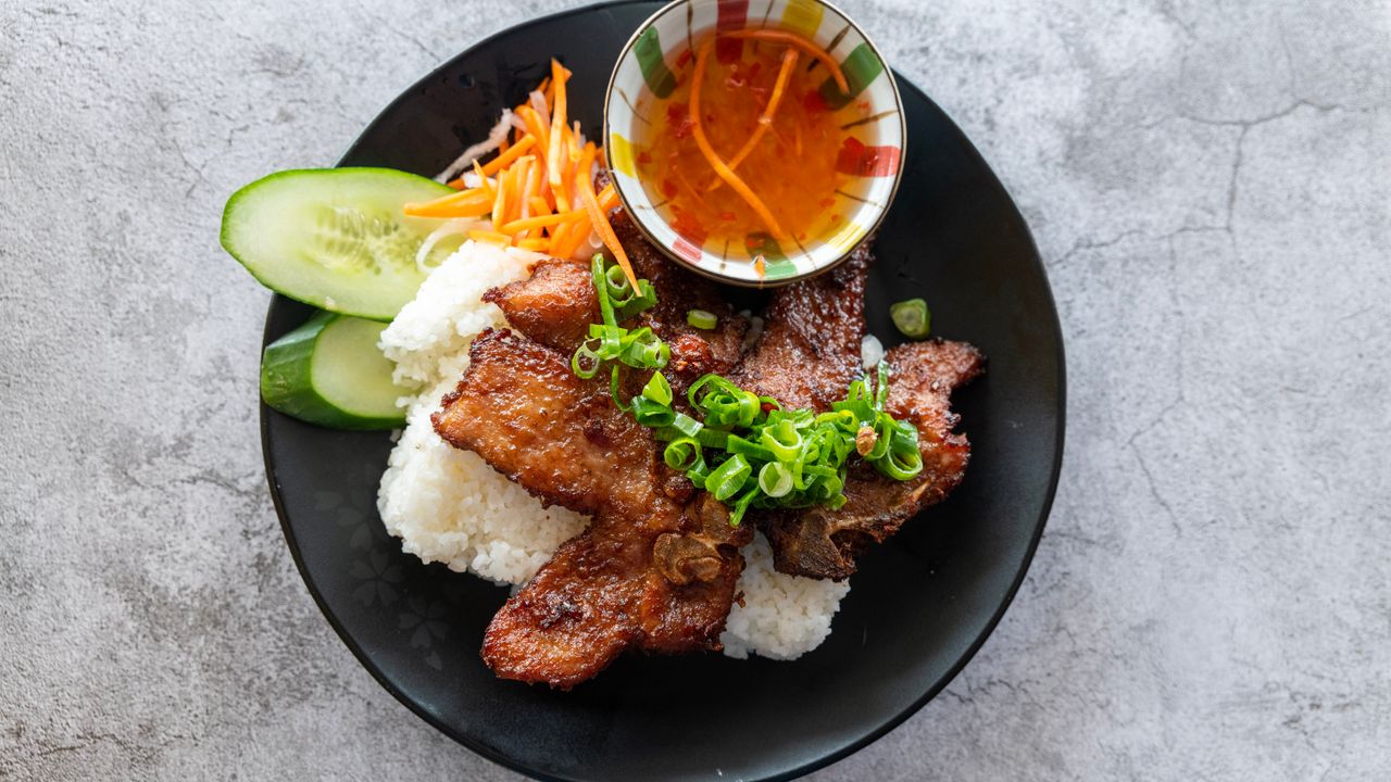 C02. broken Rice with Double Pork Chop