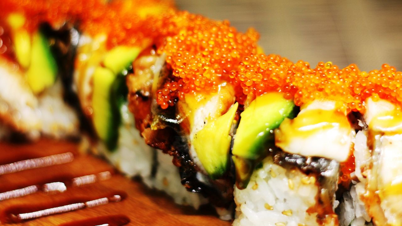 3. Dragon Roll (8pc)