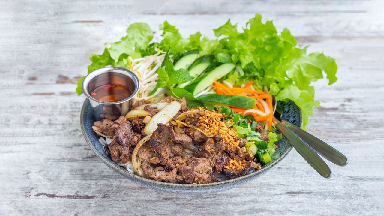 Grilled Beef With Vermicelli