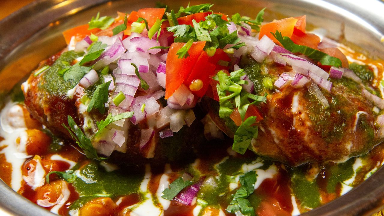 Aloo Tikki Chaat