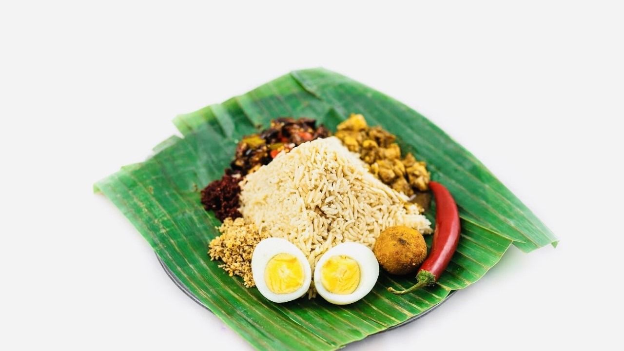 Lamprais (Banana Leaf)