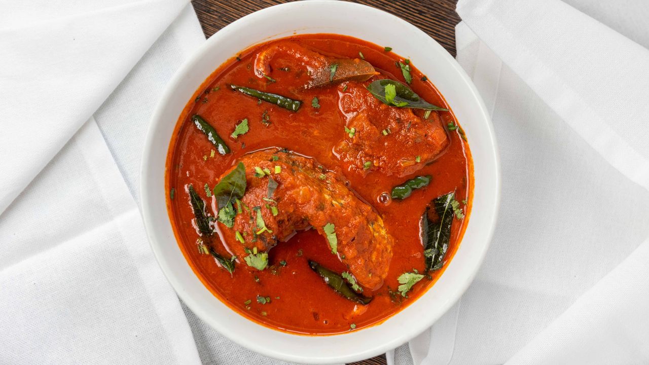 Andhra Chepala Pulusu ( Andhra Spicy Fish Curry)