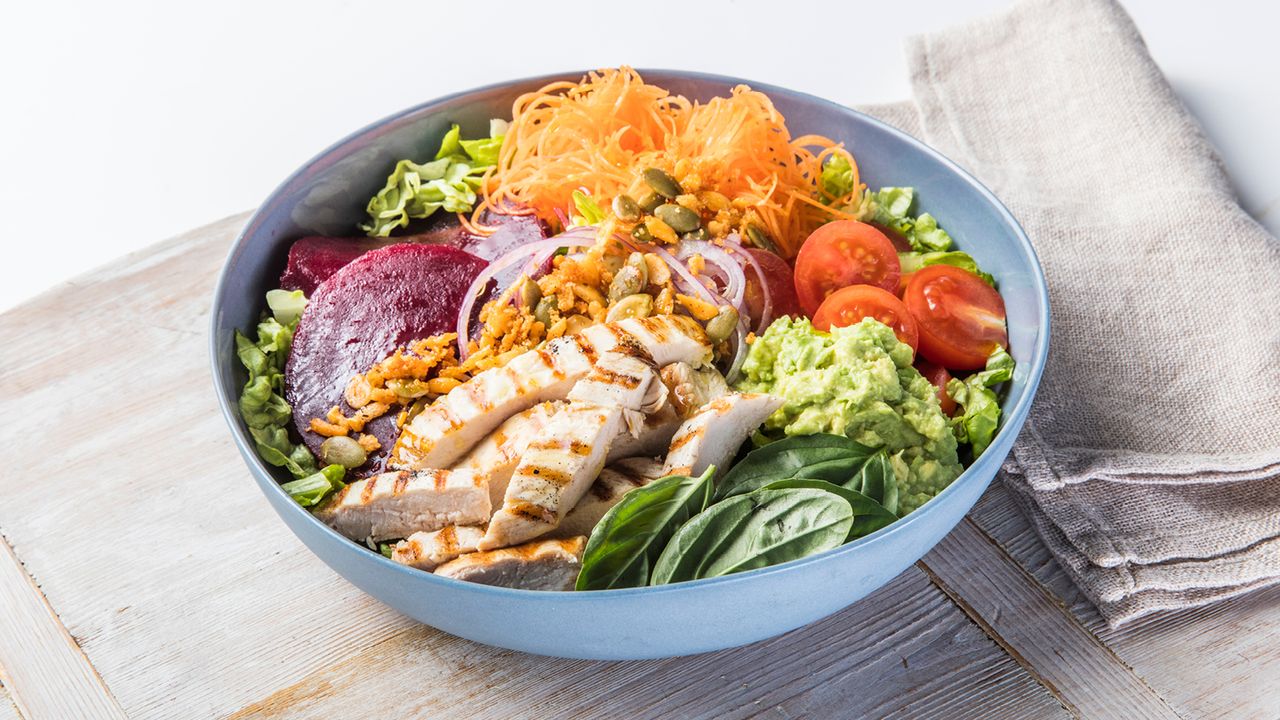 Superpower Salad (2470 kJ)