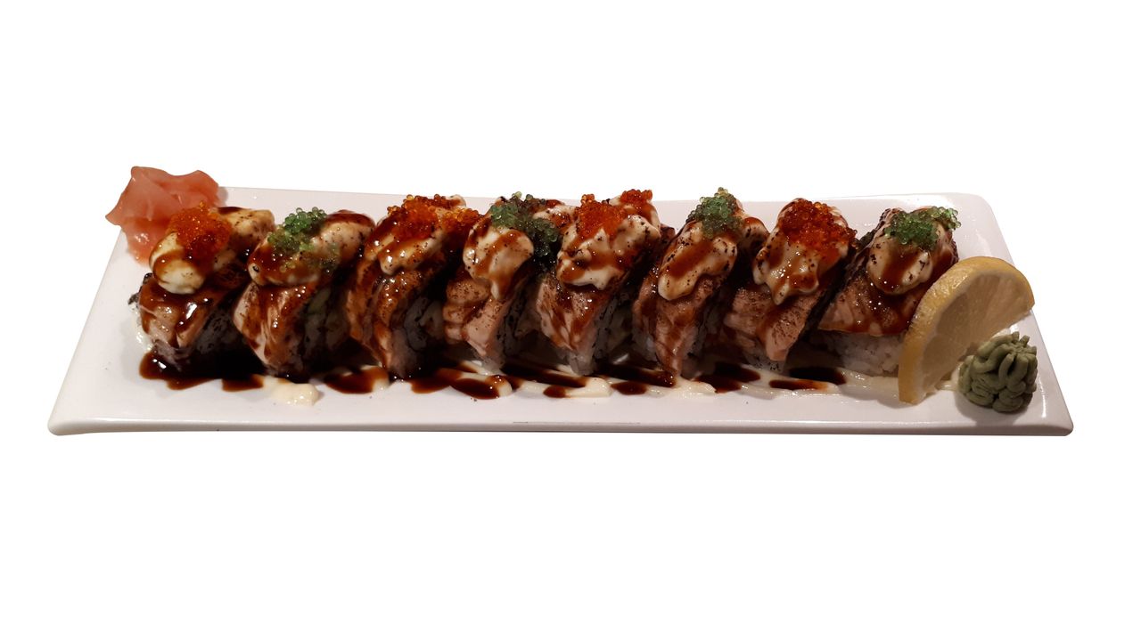Ocean Roll (Flamed Salmon with Cream Cheese)