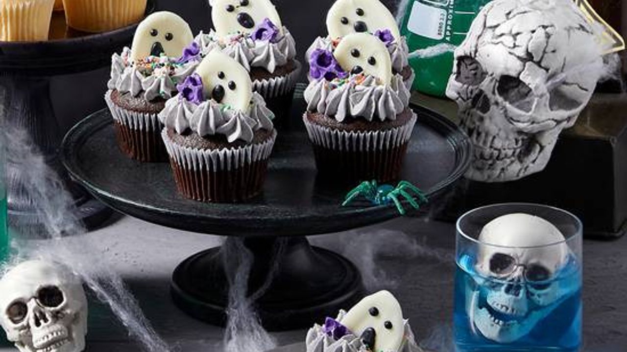 Chocolate Halloween Cupcakes