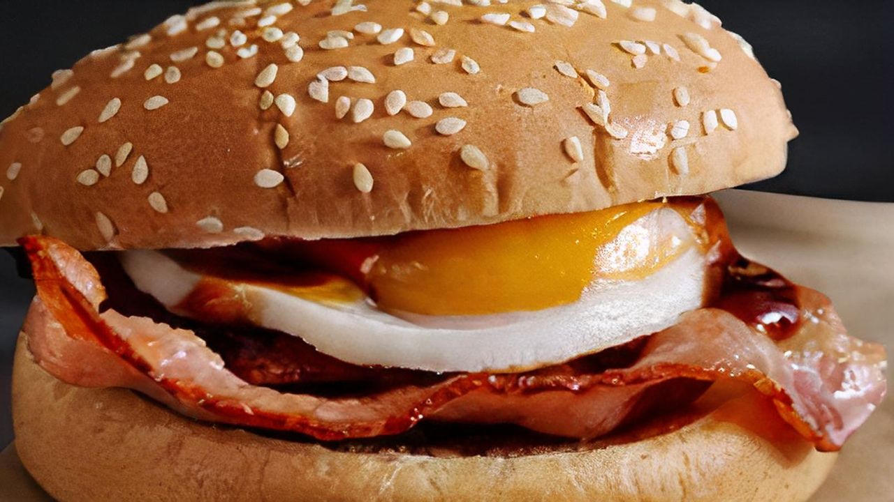 Bacon and Egg Burger