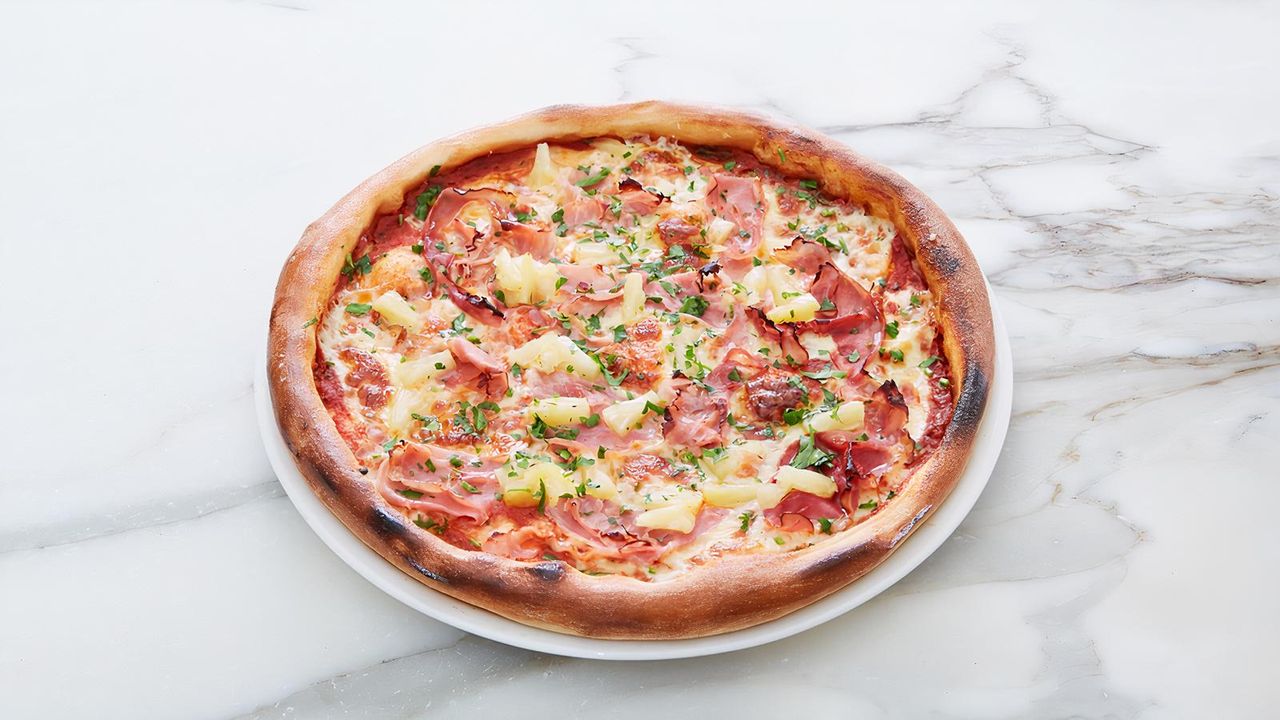 Hawaiian Pizza
