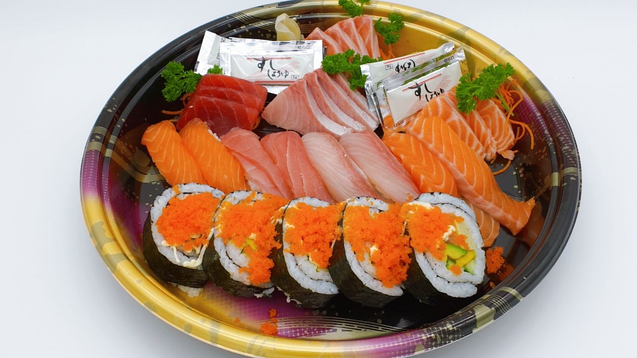 Sushi & Sashimi Medium