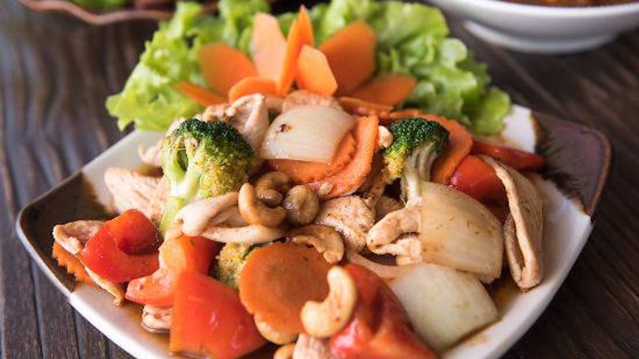 Cashew Nut (Mild to Medium Spice)