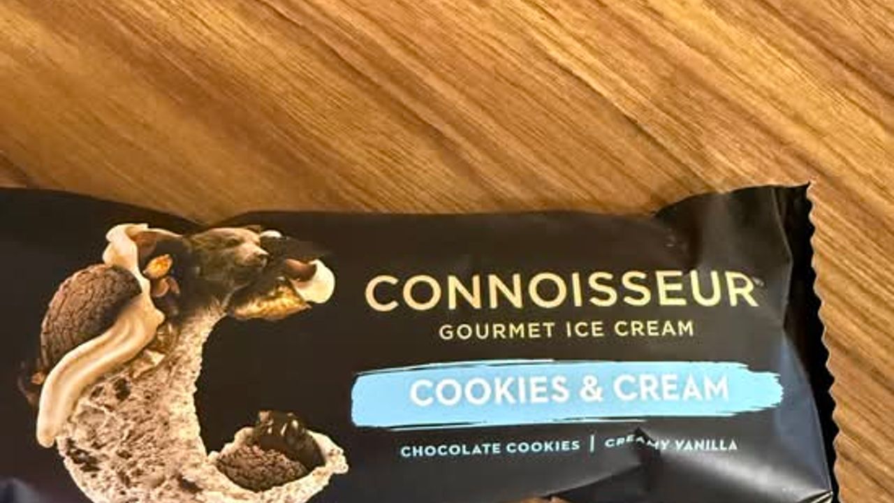 Connoisseur Cookies and Cream