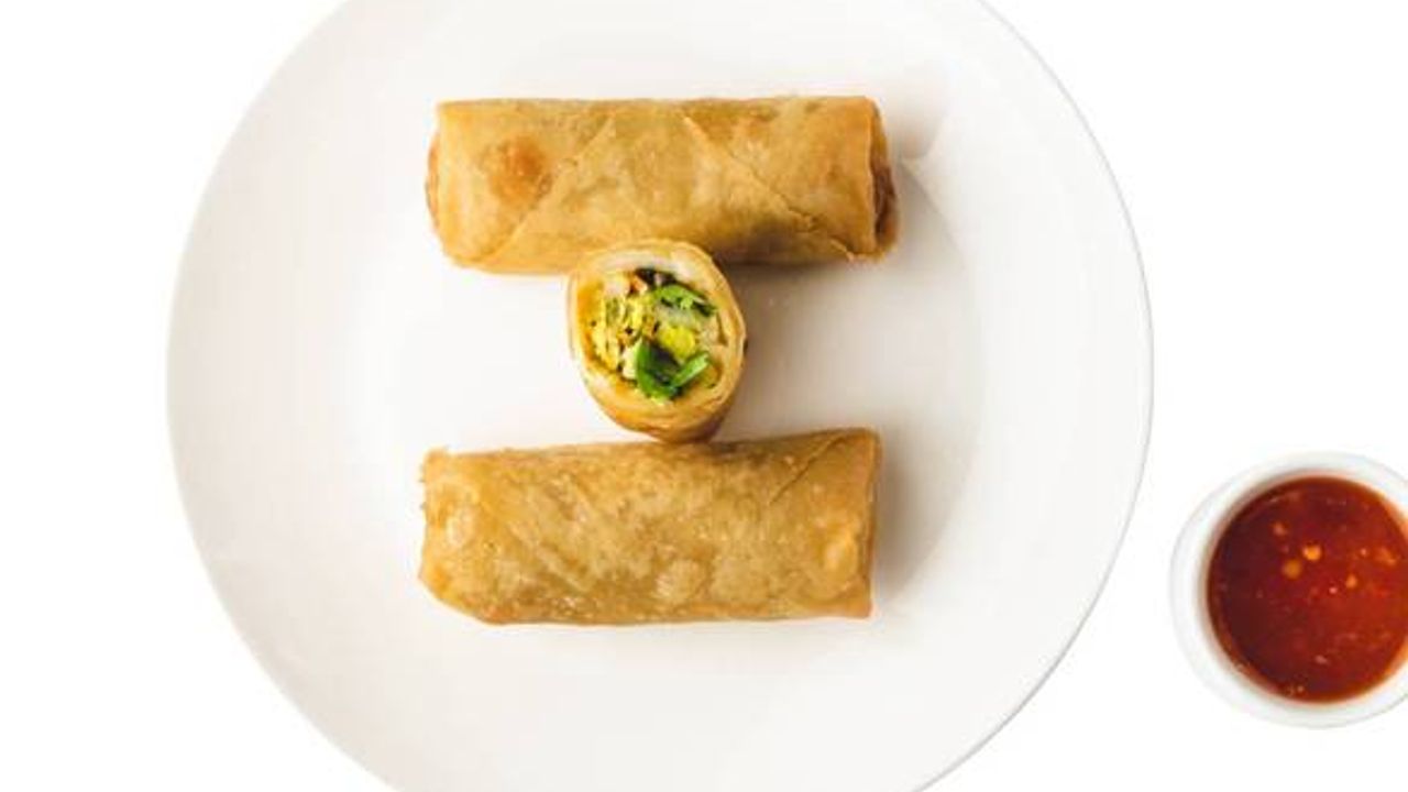 Veg Spring Rolls (3 Pcs)