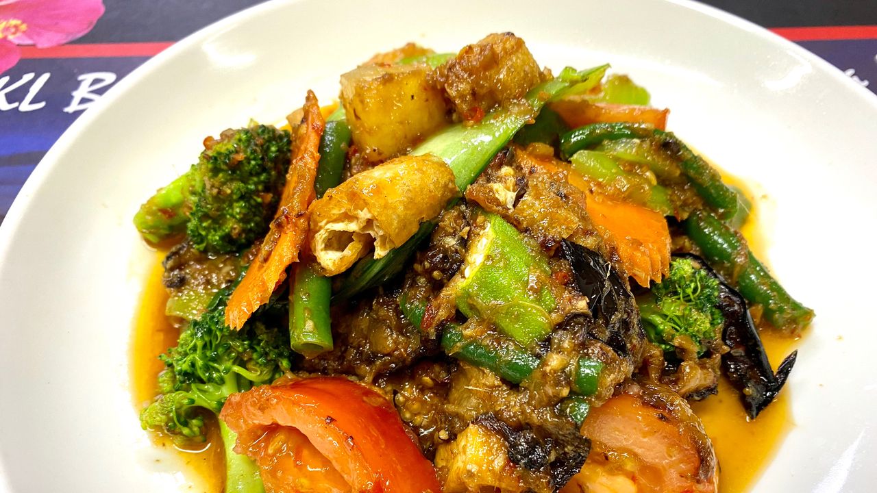 Seasonal Vegetable & Tofu
