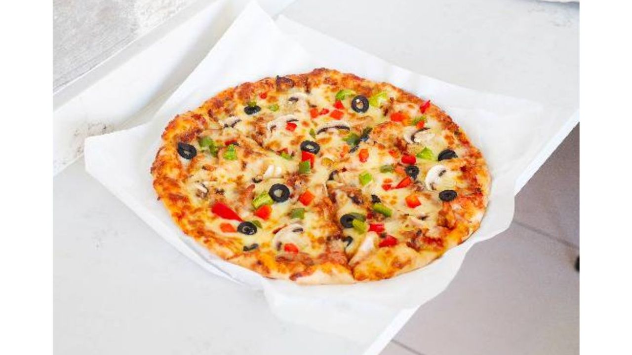 Chicken All Vegetables Pizza