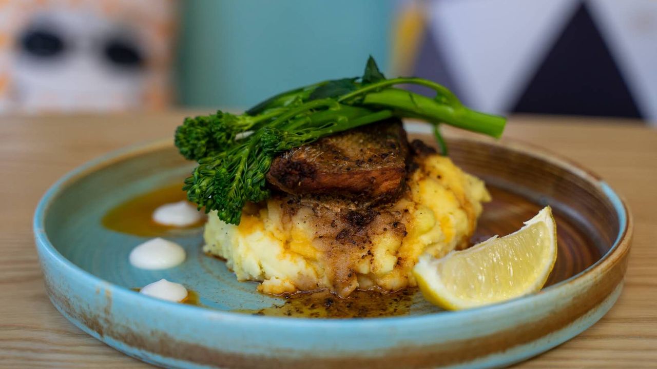 Black Pepper Grilled Salmon