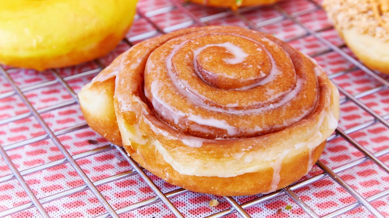 Cinnamon Scroll