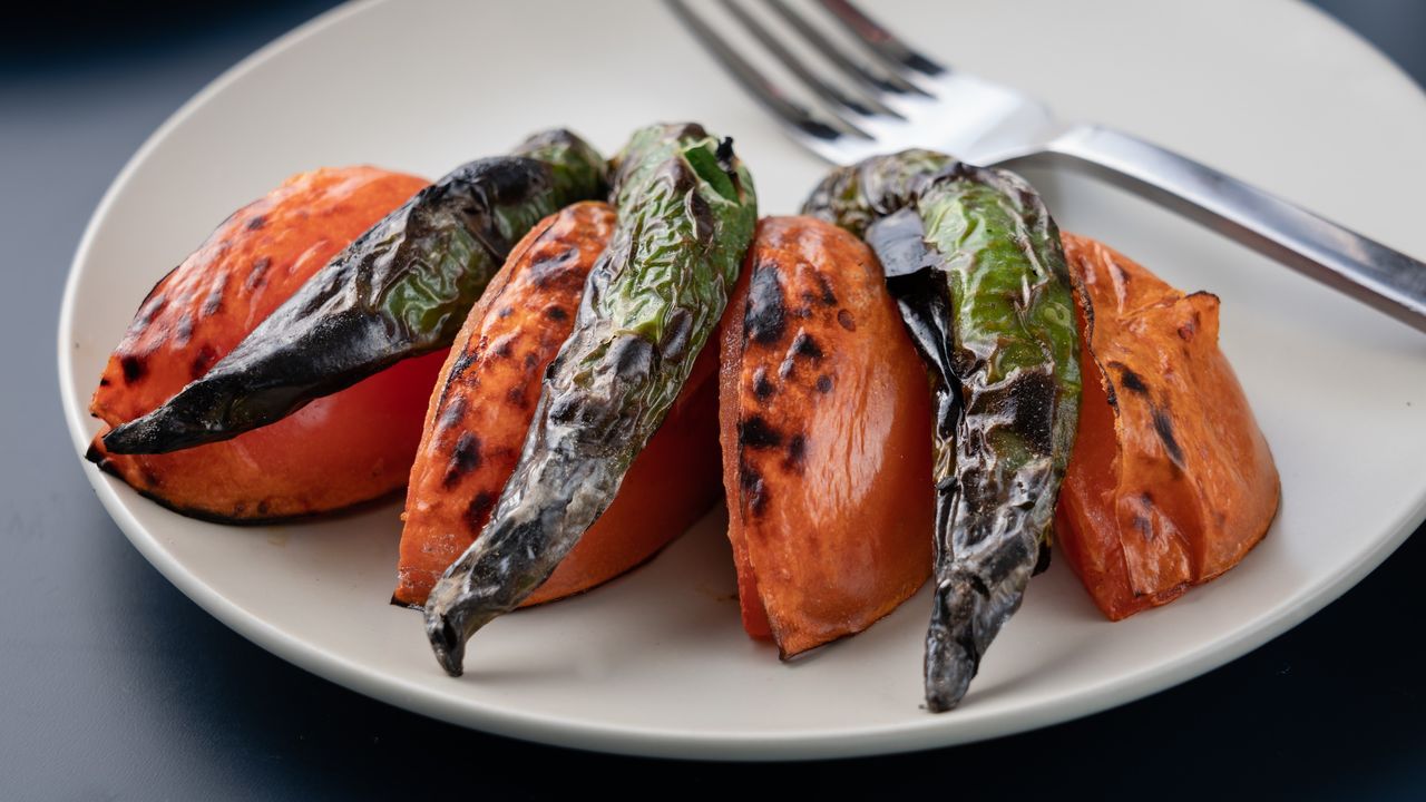 Grilled Tomatoes & Chillies