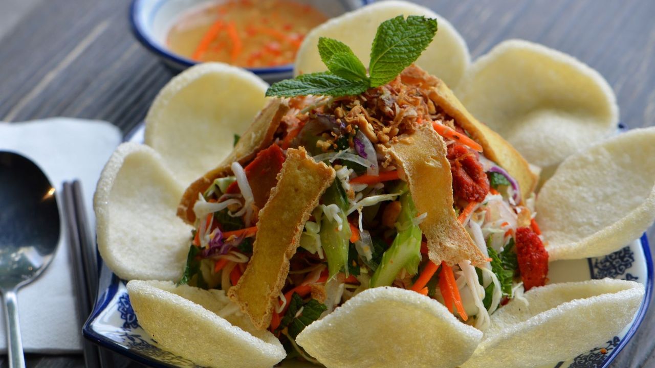 Fried Tofu & Mock BBQ Pork (Xa Xiu) Salad