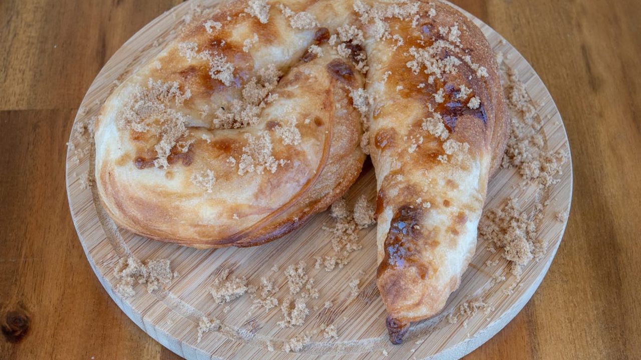 Cheesy Sugar Burek